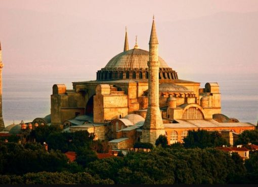 Hagia Sophia: Kebebasan yang Terbelenggu Sekulerisme